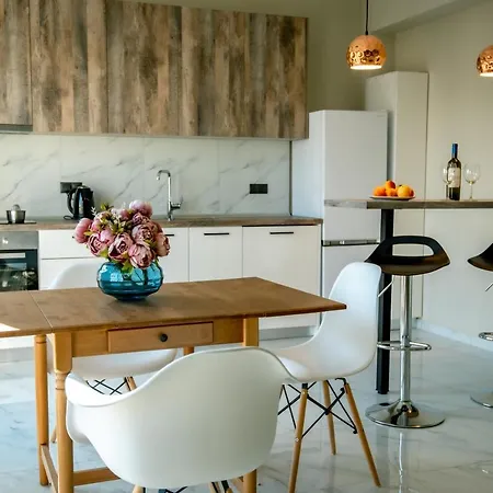 Miracle Luxury Apartment *