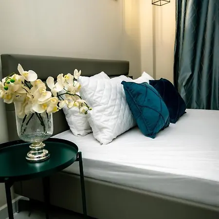 Miracle Luxury Apartment