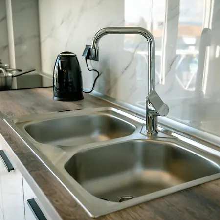 Miracle Luxury Apartment