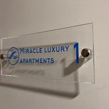 Διαμέρισμα Miracle Luxury